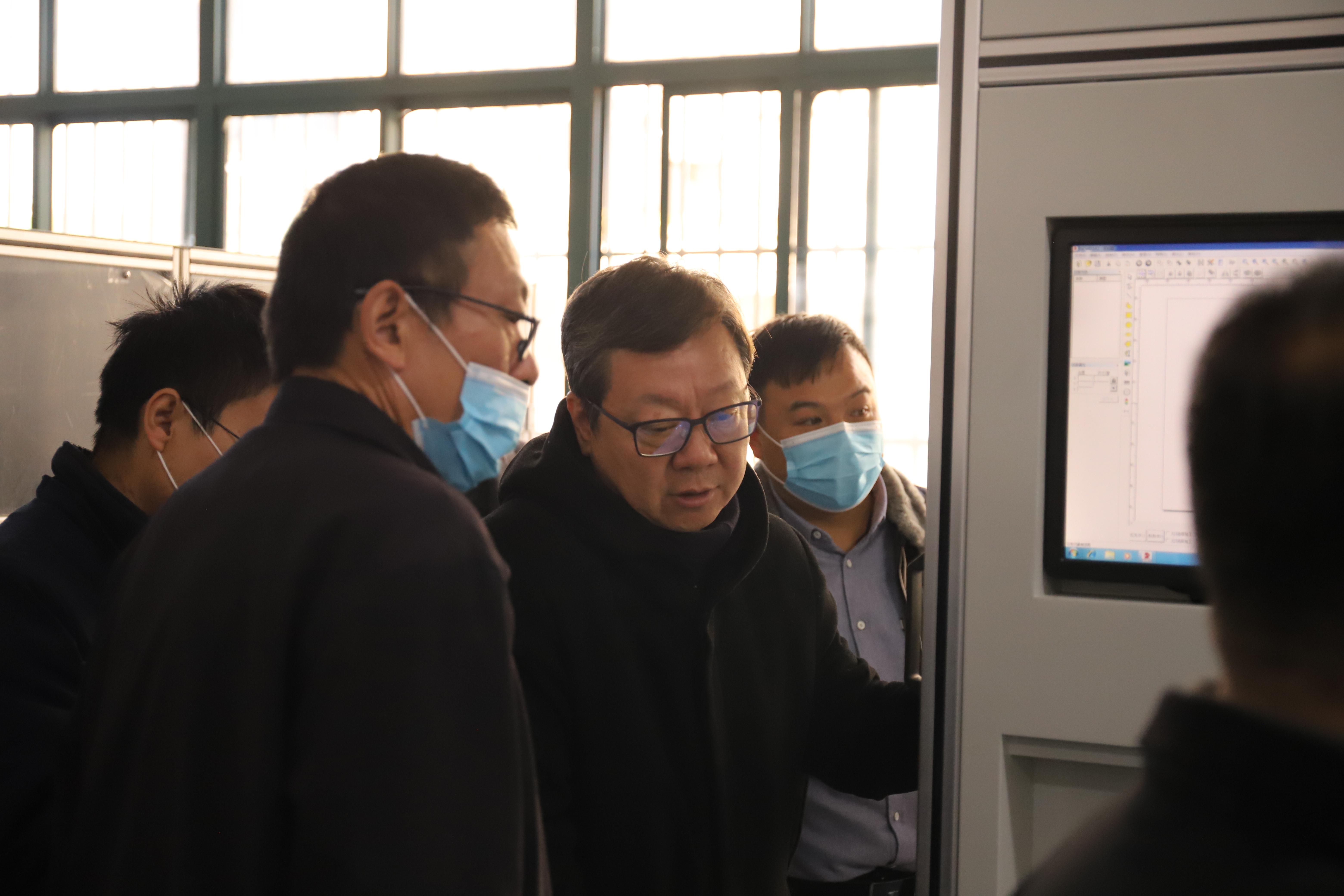 SEW-電機(蘇州)有限公司蒞臨我司進行項目驗收(圖5) SEW-電機(蘇州)有限公司蒞臨我司進行項目驗收(圖5)