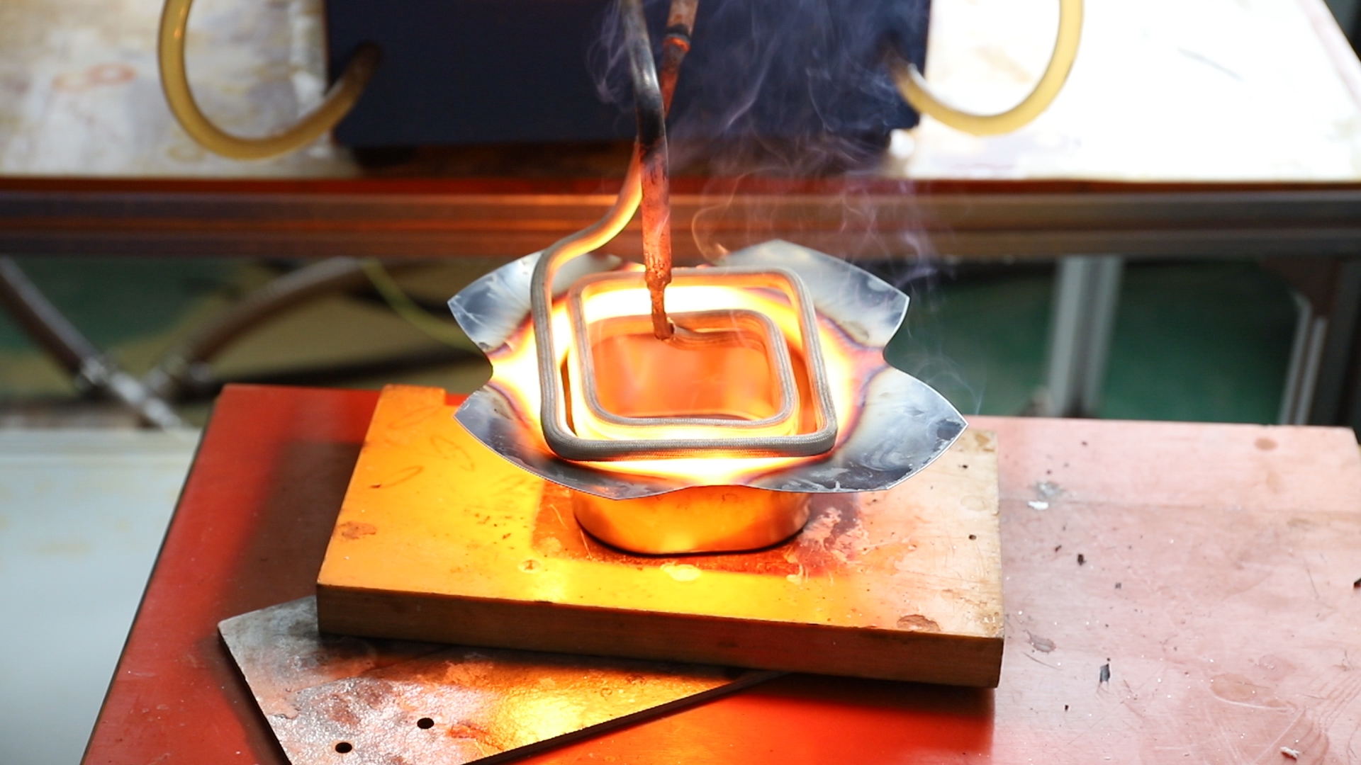 高頻感應加熱機該如何選擇？二手的便宜嗎？