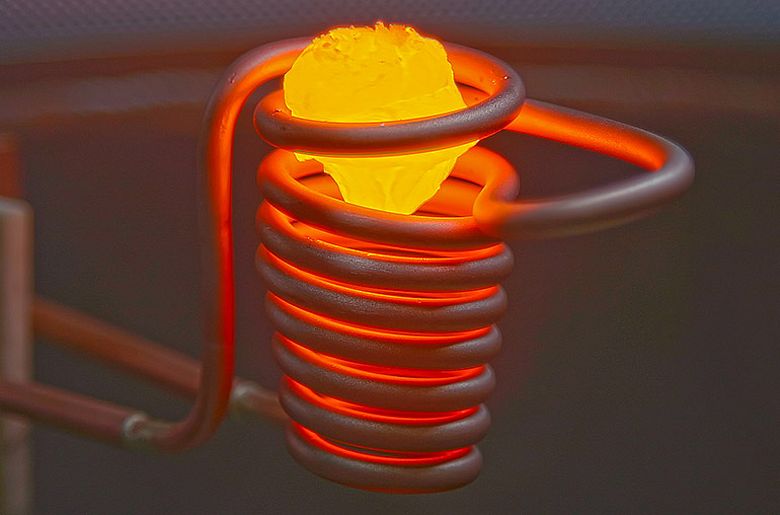 與火焰爐和電阻爐相比，高頻加熱爐有哪些優點？